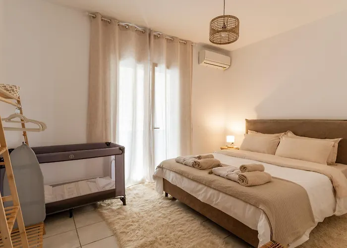 Joan Serenity * Porto Heli